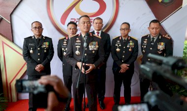 Hari-Bhayangkara-ke---78-Kapolda-Jatim-Ingatkan-Kolaborasi-Kawal-Pilkada-2024